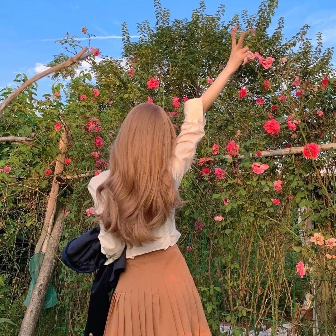 断瓦残垣负人心