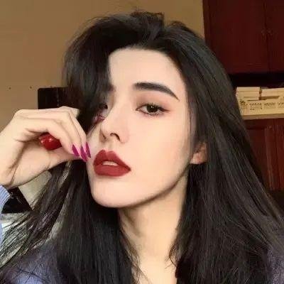 作为恶役大小姐就该养魔王